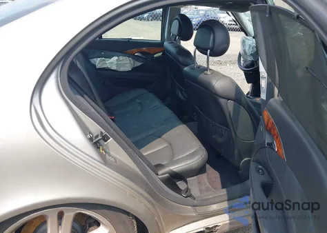 2005 Mercedes-Benz E 500 4Matic из США, поврежденный, VIN WDBUF83J25X186785